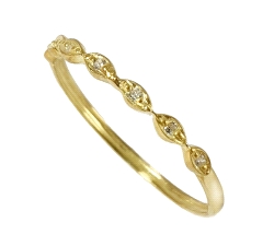 Anillo media alianza oro 18 kt diamantes 0.03 ct