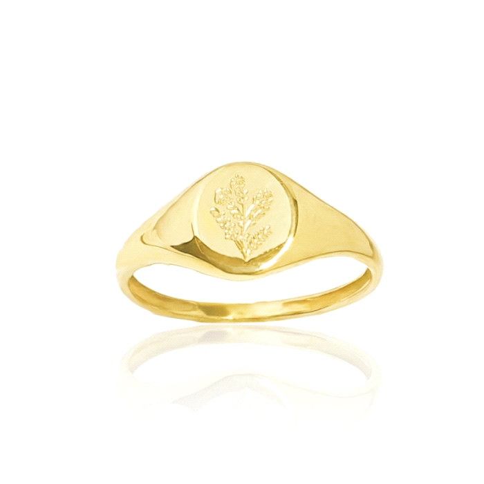 Anillo oval tallado oro 18 kt
